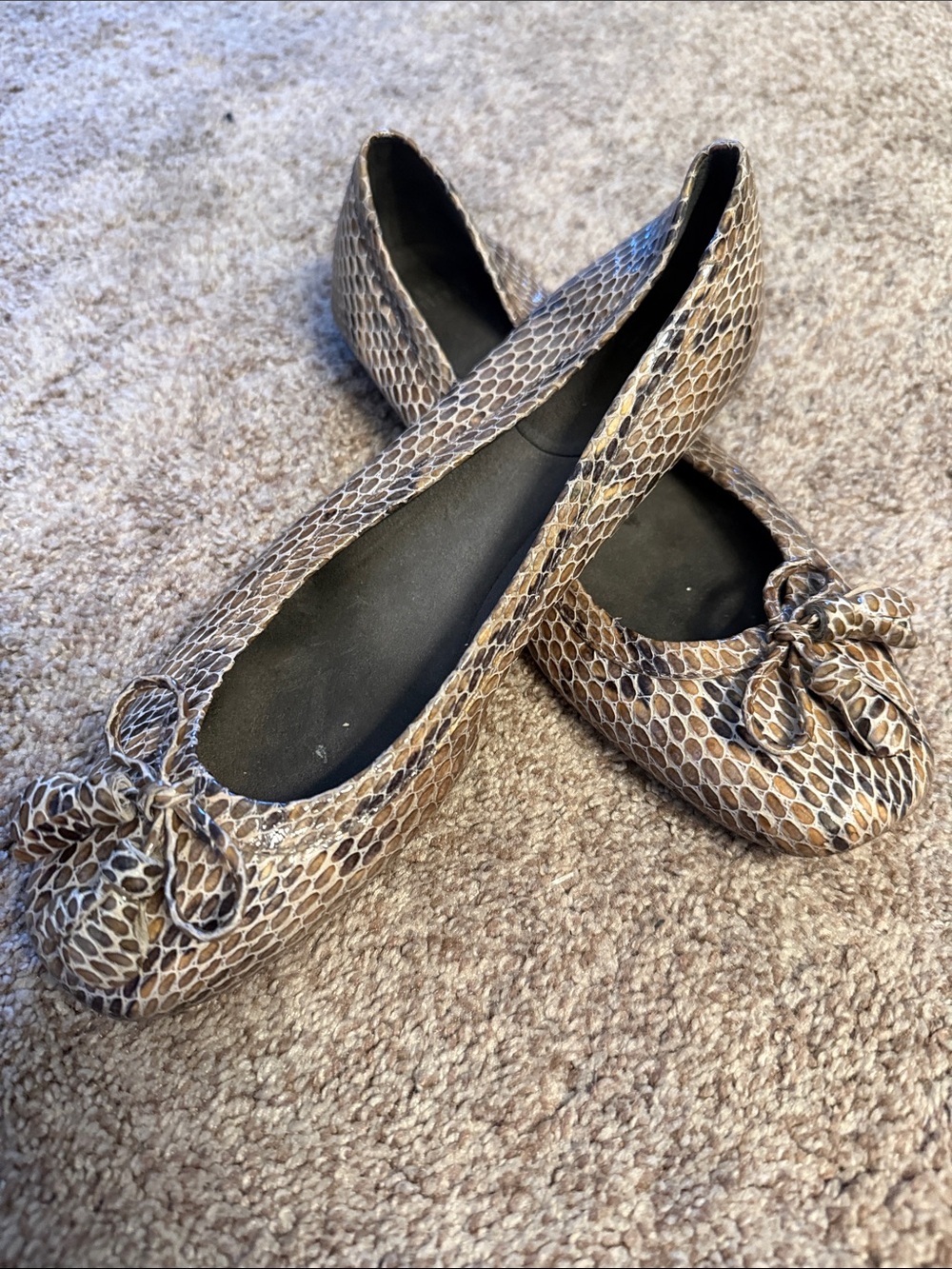 Women's Snake-Print Ballet Flats - Brown